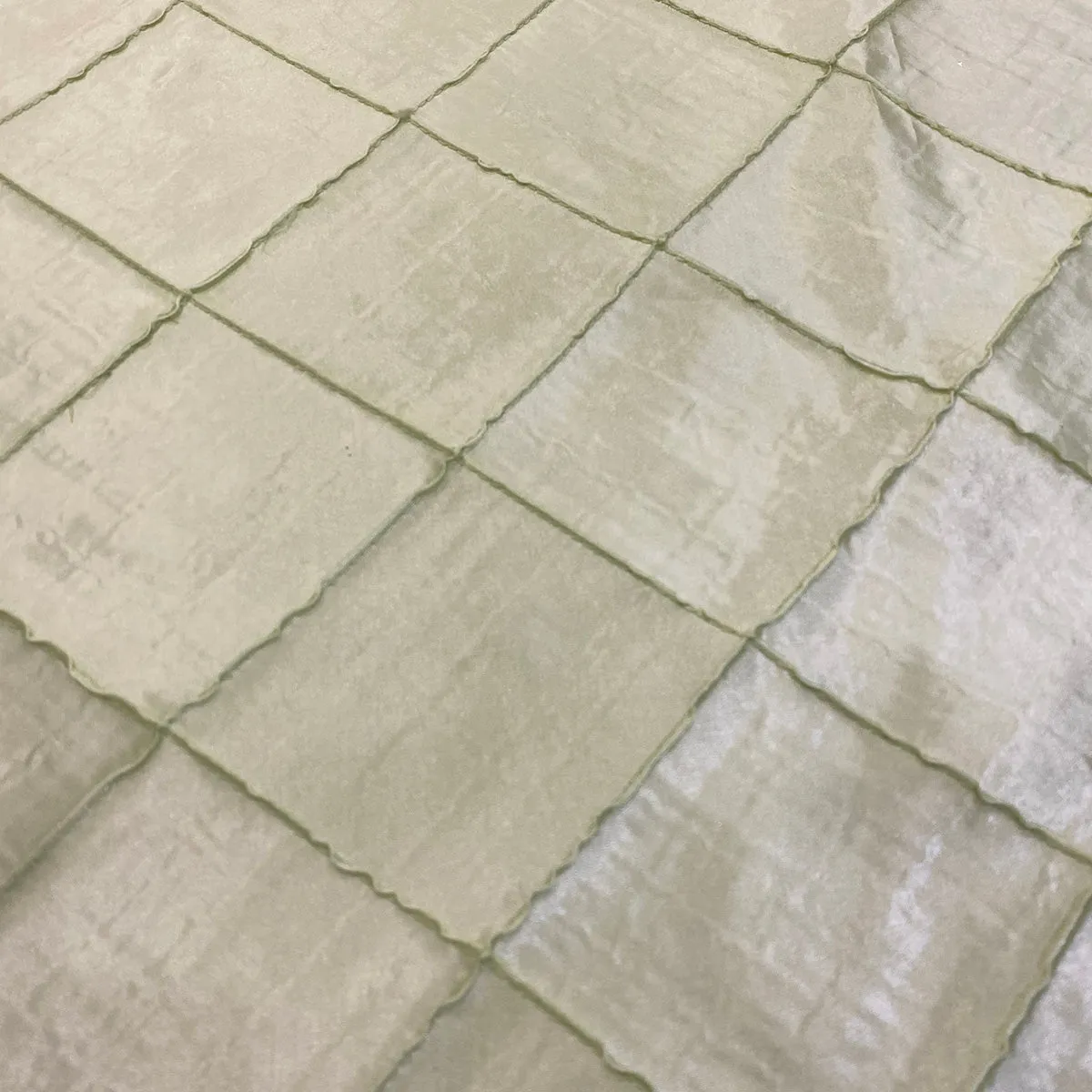 4" Pintuck Taffeta Table Napkin in Light Sage 090