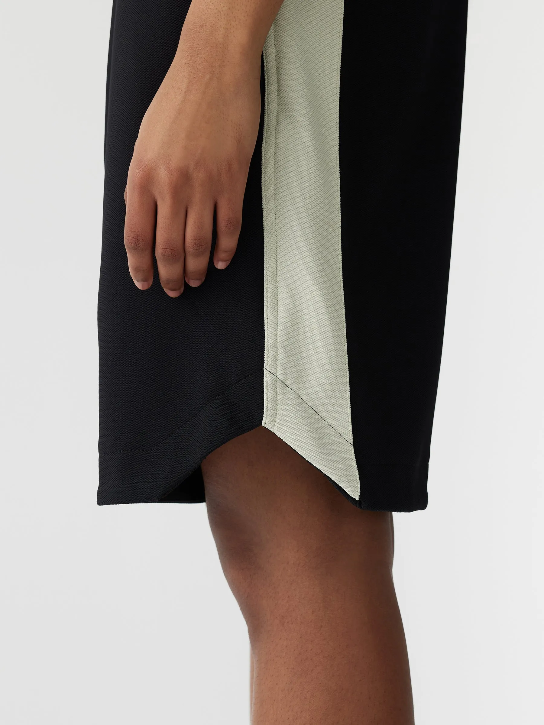 pique basketball short